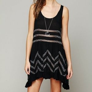 🍂$15 Sale🍂 Free People Trapeze Slip Dress